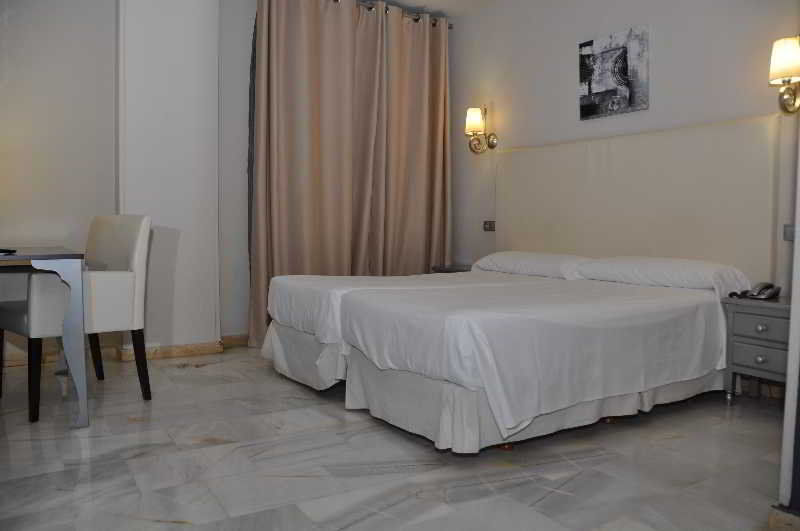 Hotel Sercotel Dona Carmela