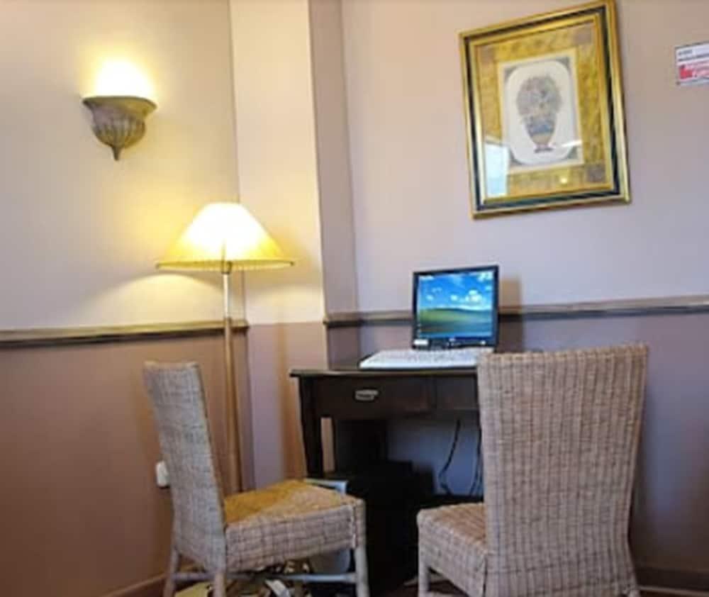 Sercotel Doña Carmela 3* Sevilla