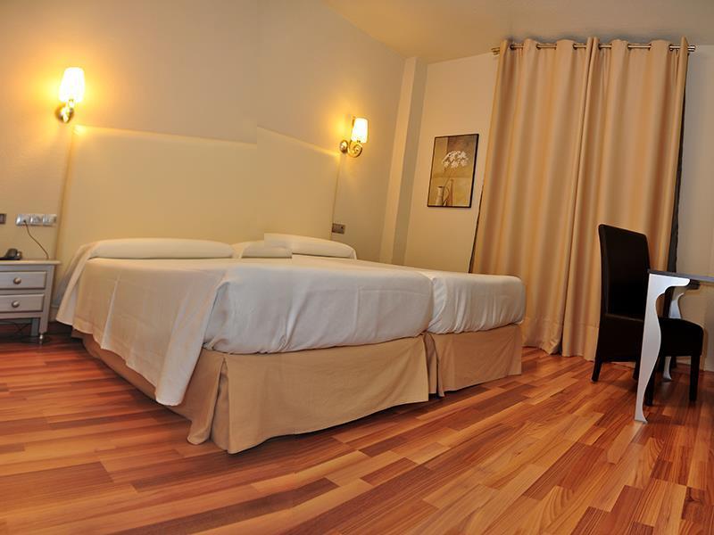 Hotel Sercotel Dona Carmela Siviglia